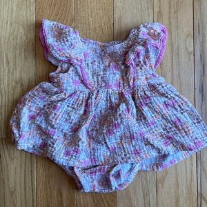 Cat & Jack floral print 3-6 month skirted bodysuit